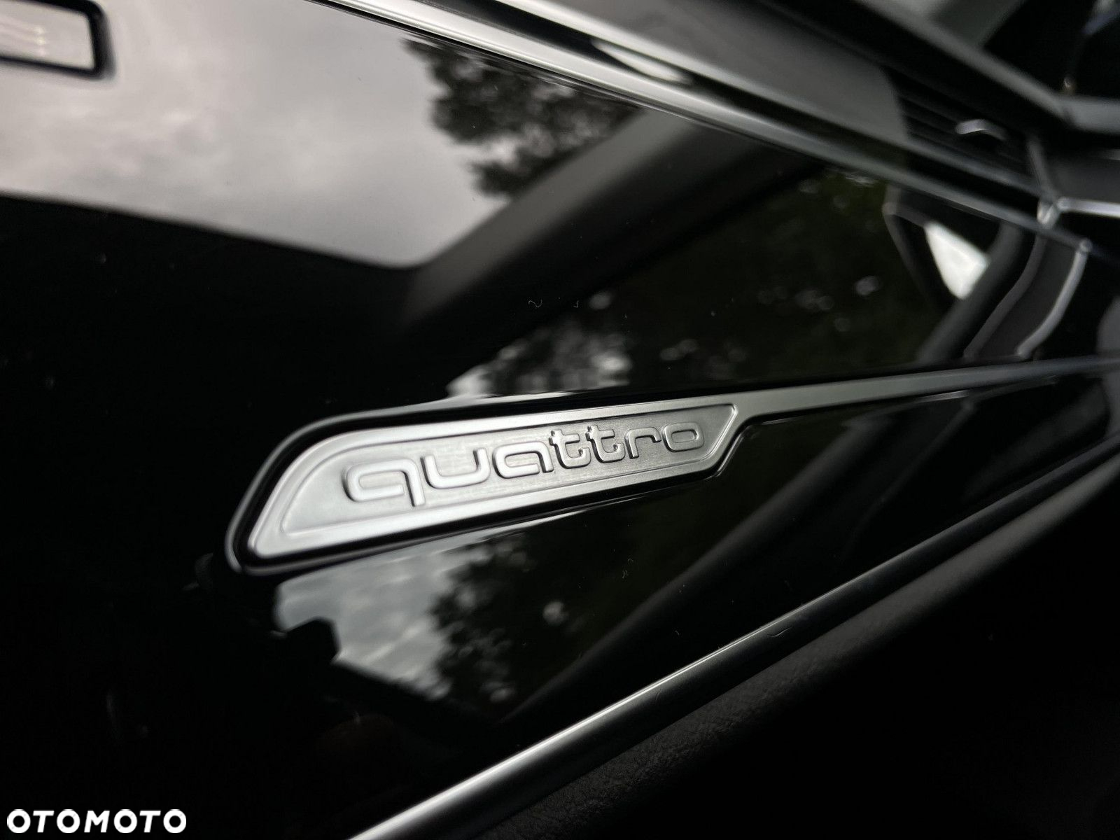 Audi A8 - 15