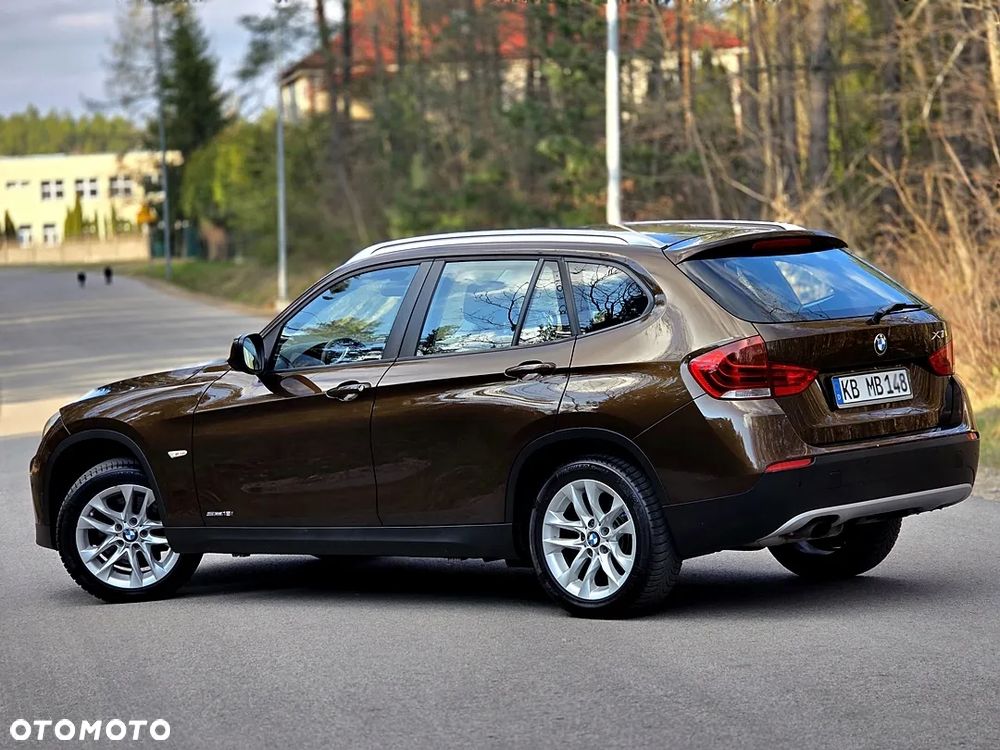 BMW X1 sDrive18i xLine - 17