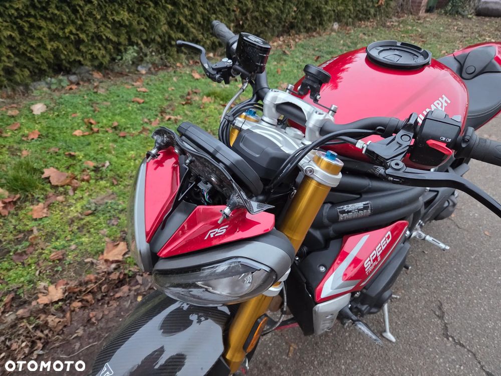 Triumph Street Triple - 14