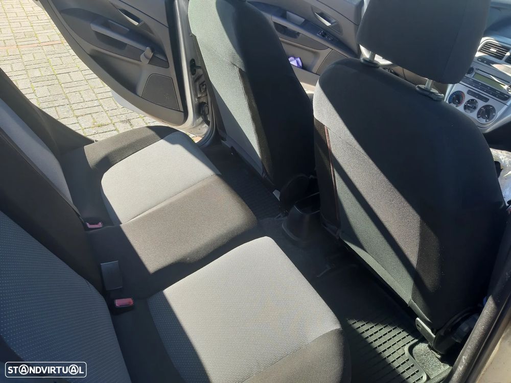 Fiat Grande Punto 1.2 Free Start&Stop - 10