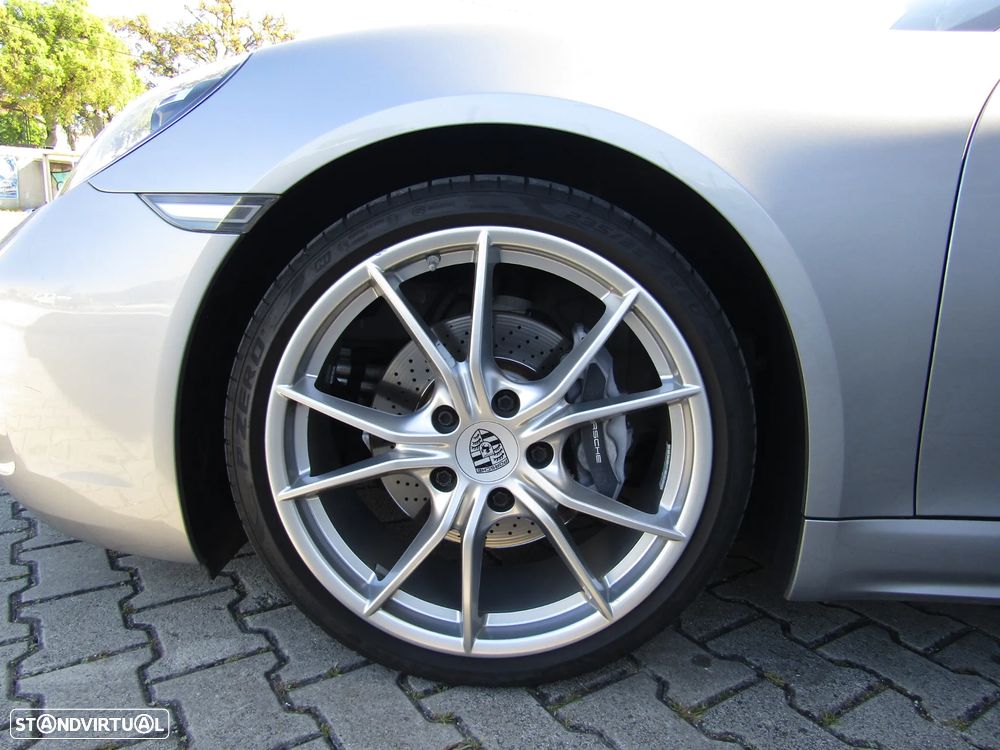 Porsche 718 Boxster 2.0T - 4