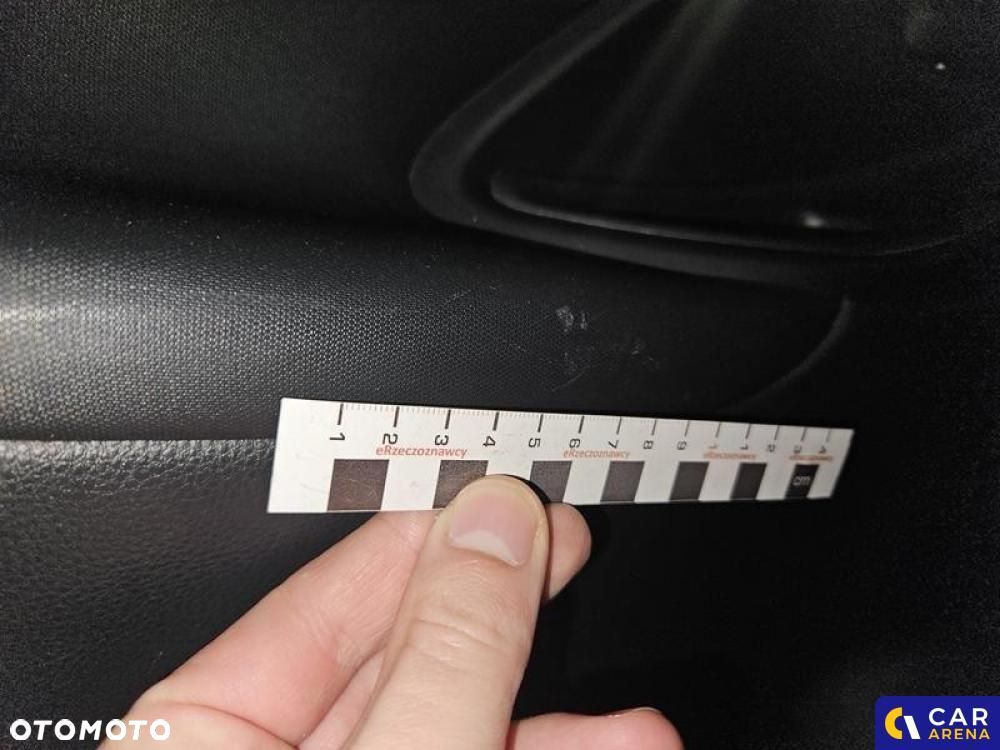 Toyota Yaris 1.5 Comfort - 32