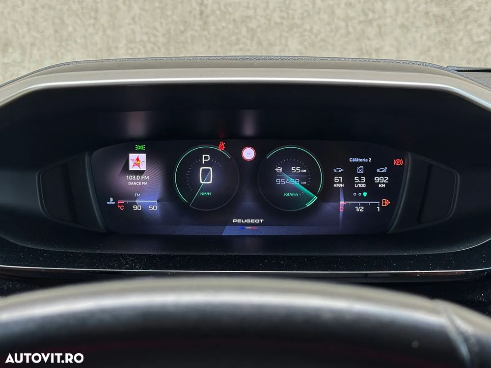 Peugeot 308 1.2 L PureTech Turbo S&S EAT8 Allure Pack - 32
