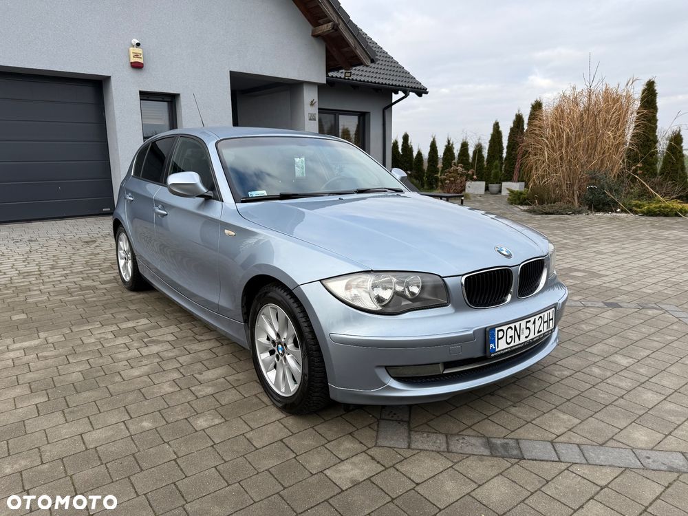 BMW Seria 1 116i - 8
