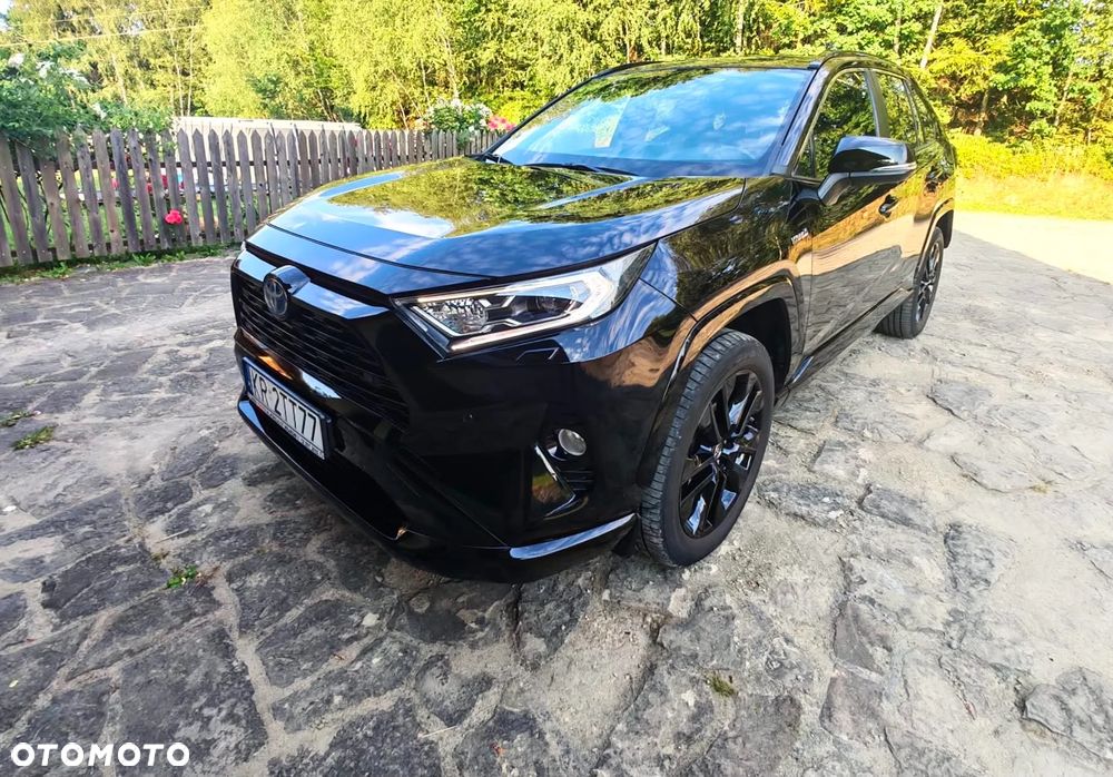 Toyota RAV4 - 1