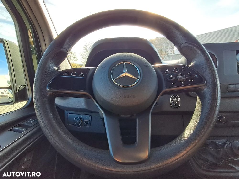 Mercedes-Benz sprinter 214 2.2d 143cp furgon - 16