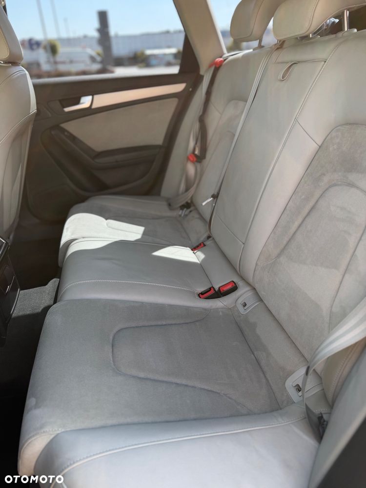 Audi A4 Avant 2.0 TDI Multitronic - 12