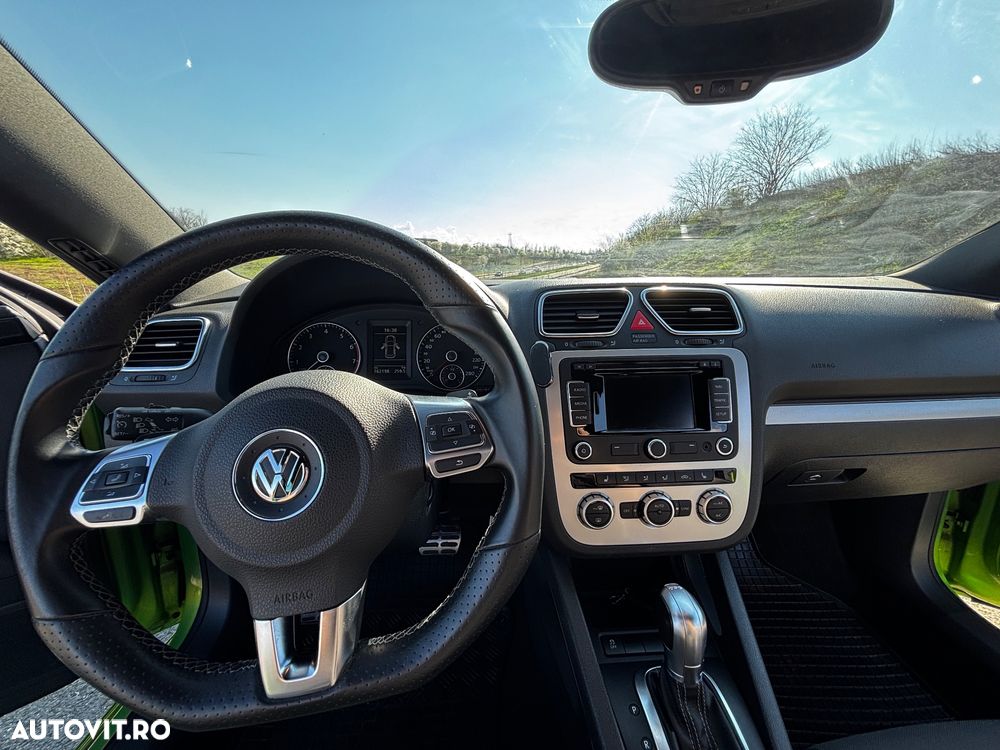 Volkswagen Scirocco 1.4 TSI DSG - 9