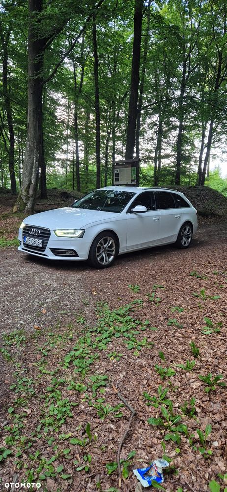 Audi A4 Avant 2.0 TDI DPF Ambiente - 8
