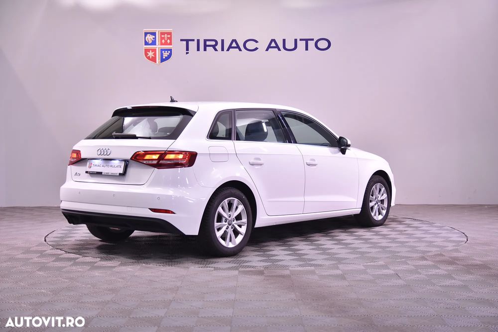Audi A3 Sportback 1.5 35 TFSI MHEV S tronic Advanced - 6