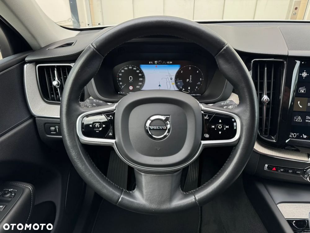 Volvo XC 60 B4 D AWD Inscription - 13