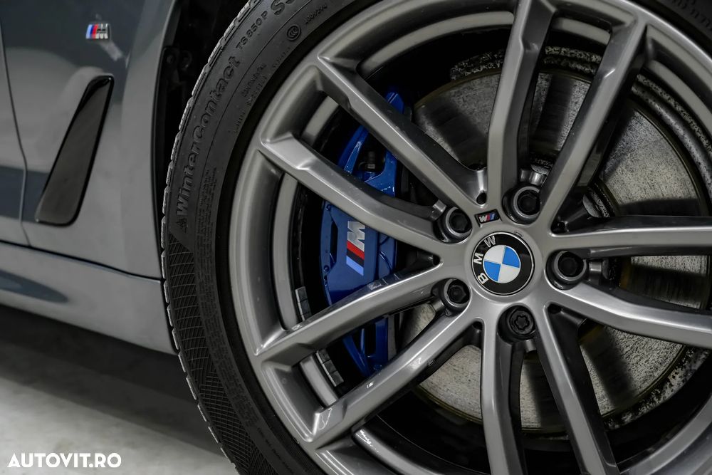BMW Seria 5 530e Aut. M Sport Edition - 25