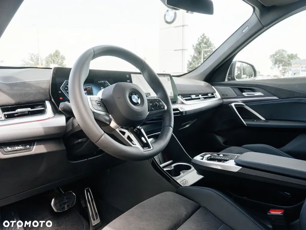 BMW X1 sDrive20i mHEV - 6
