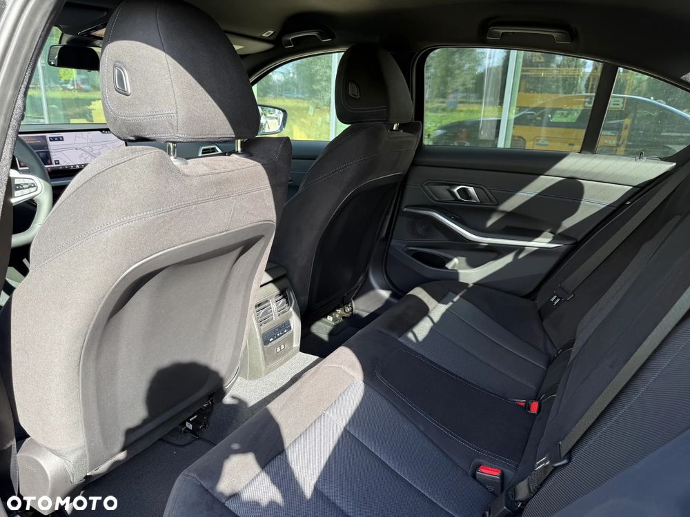 BMW Seria 3 - 9