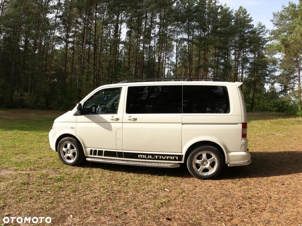 Volkswagen Multivan - 6