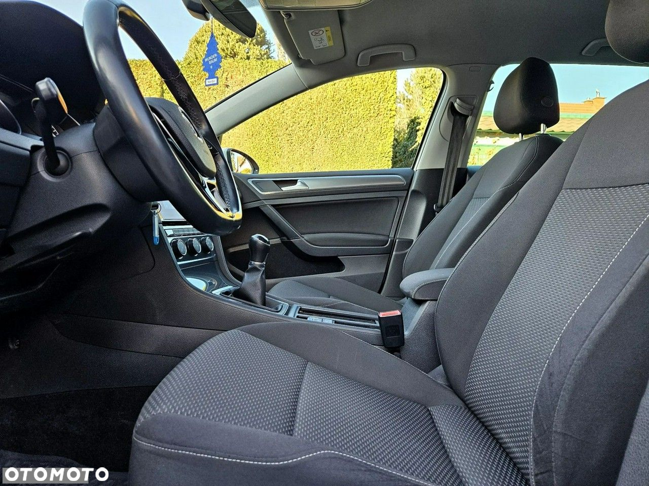 Volkswagen Golf VII 1.6 TDI BMT Comfortline - 8