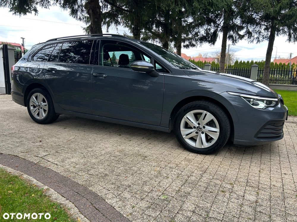 Volkswagen Golf - 10