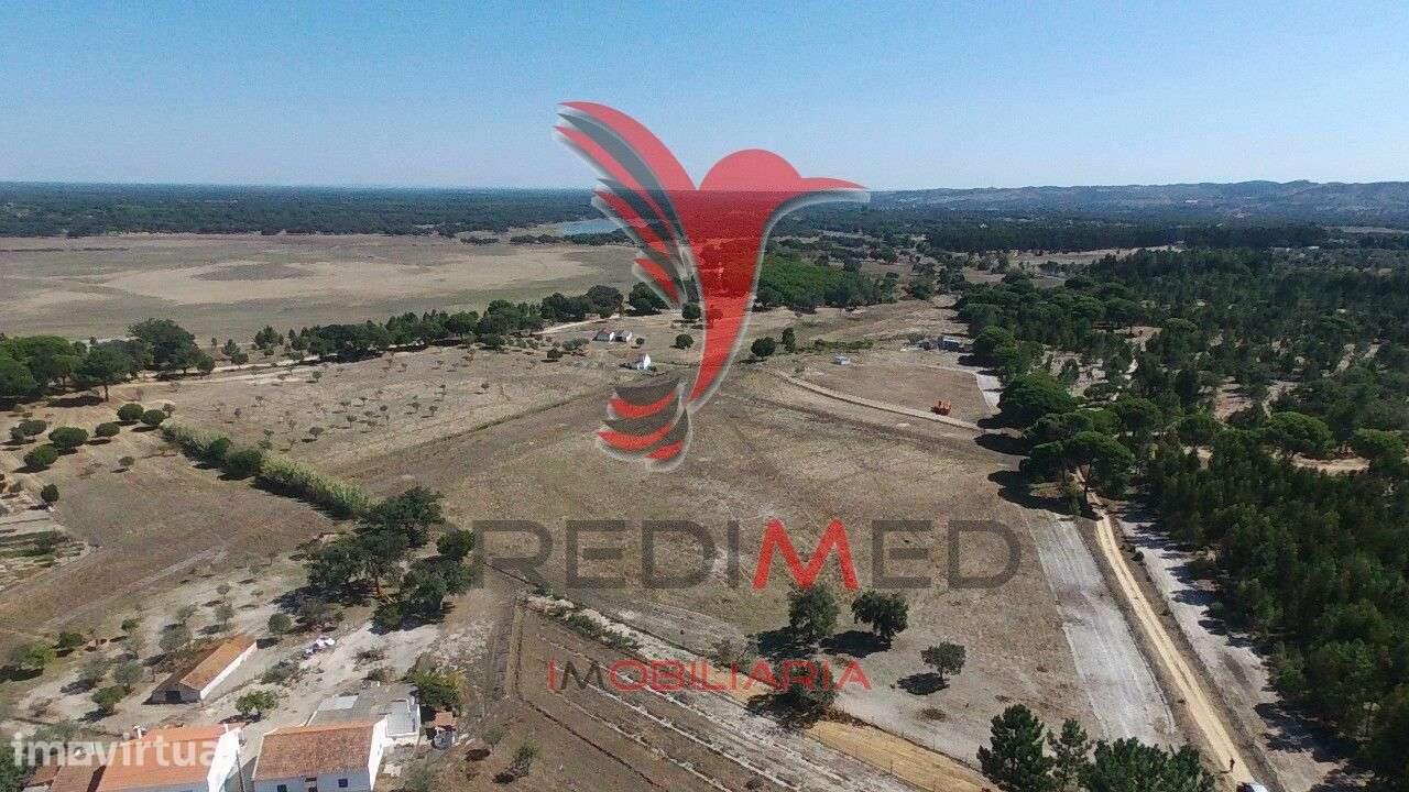 Terreno de 7ha, Grândola, área de construção 229m2 - Grande imagem: 2/18