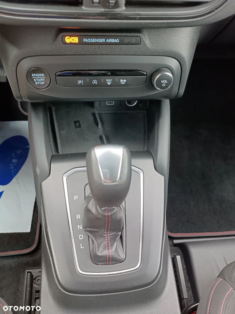 Ford Focus 1.0 EcoBoost mHEV ST-Line X - 20