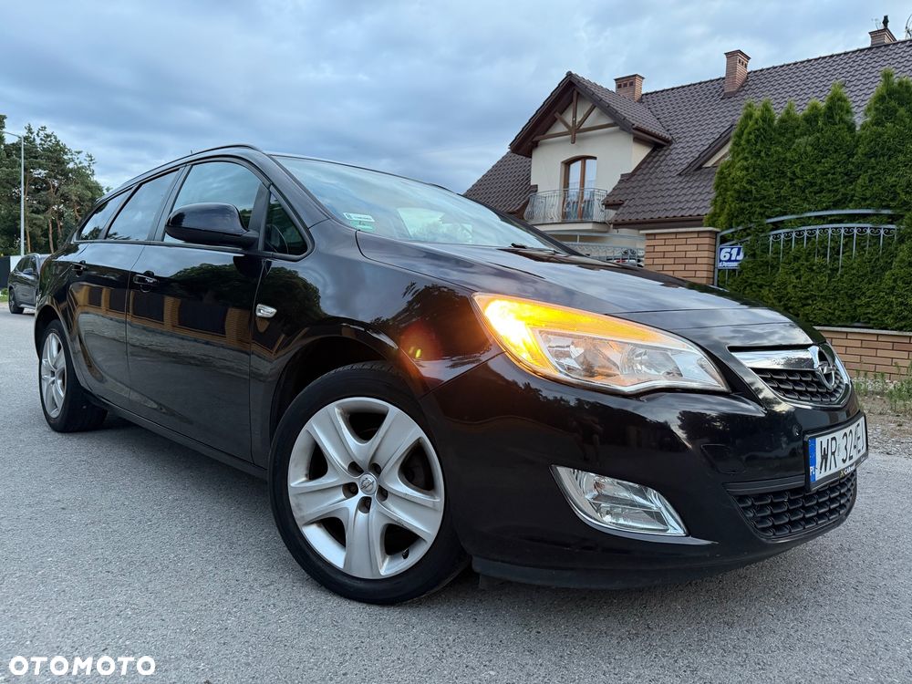 Opel Astra 1.4 T Enjoy - 1