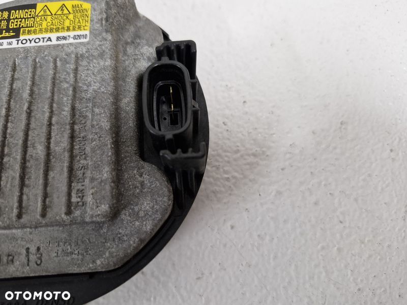 TOYOTA AVENSIS T27 LIFT T29 PRZETWORNICA LAMPY XENON KSENON 85967-02010 - 2