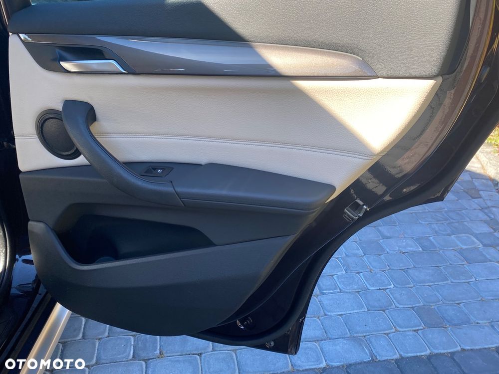 BMW X1 - 25