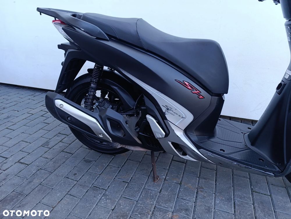 Honda SH - 19