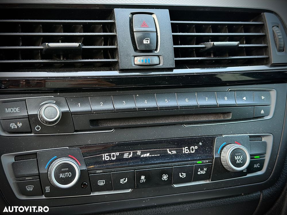 BMW Seria 3 320d Aut. M Sport - 23