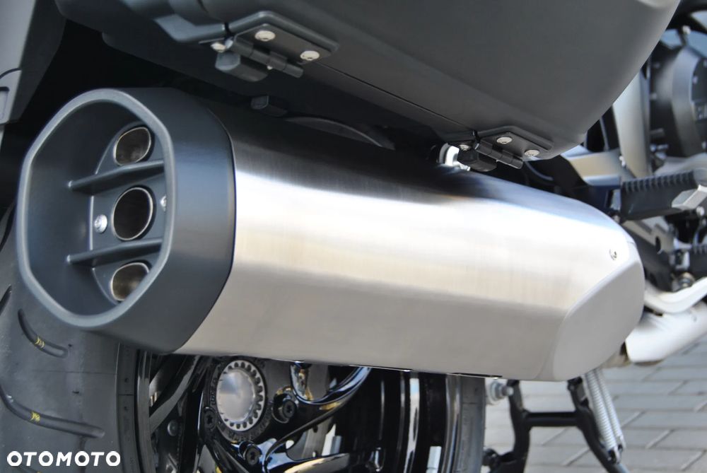 BMW K - 18