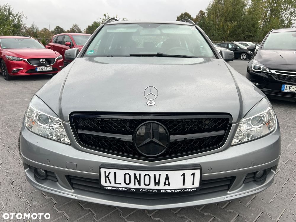 Mercedes-Benz C-Class 2011 photo 5