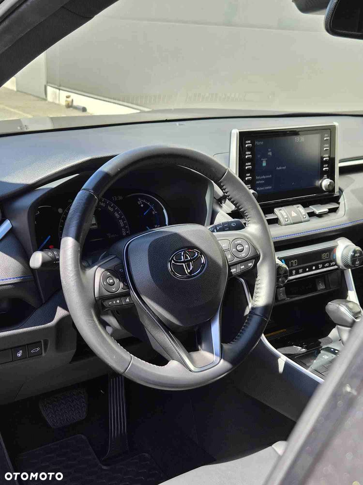 Toyota RAV4 - 27