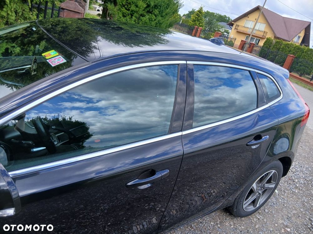 Volvo V40 D2 - 15