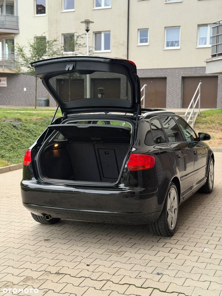 Audi A3 Sportback - 16