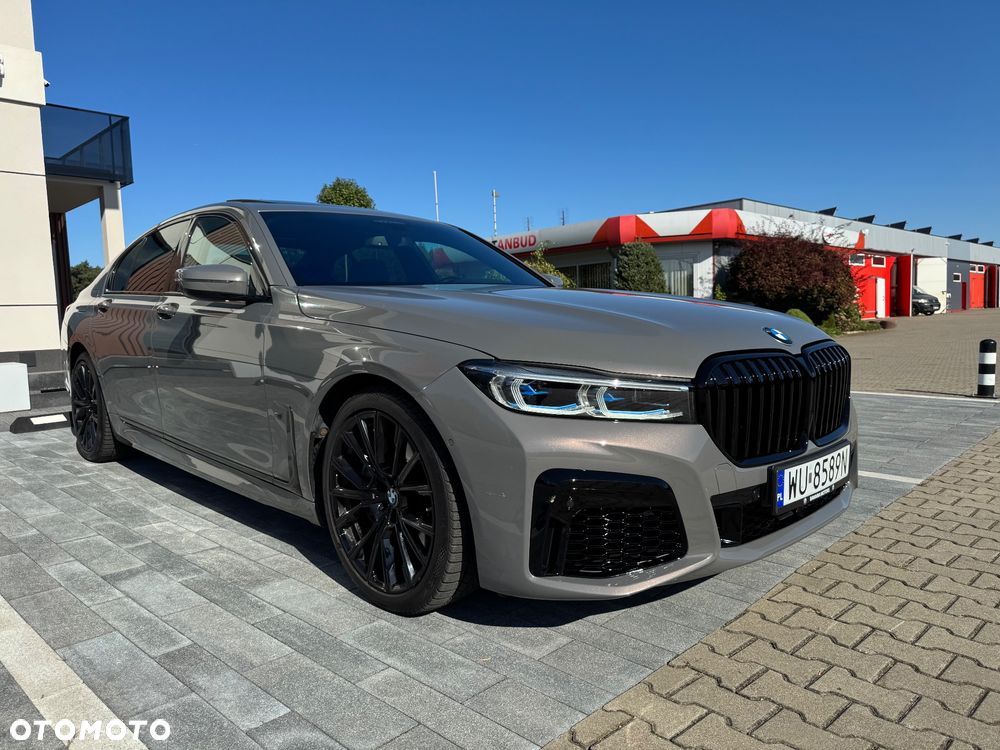 BMW Seria 7 740d xDrive sport - 28