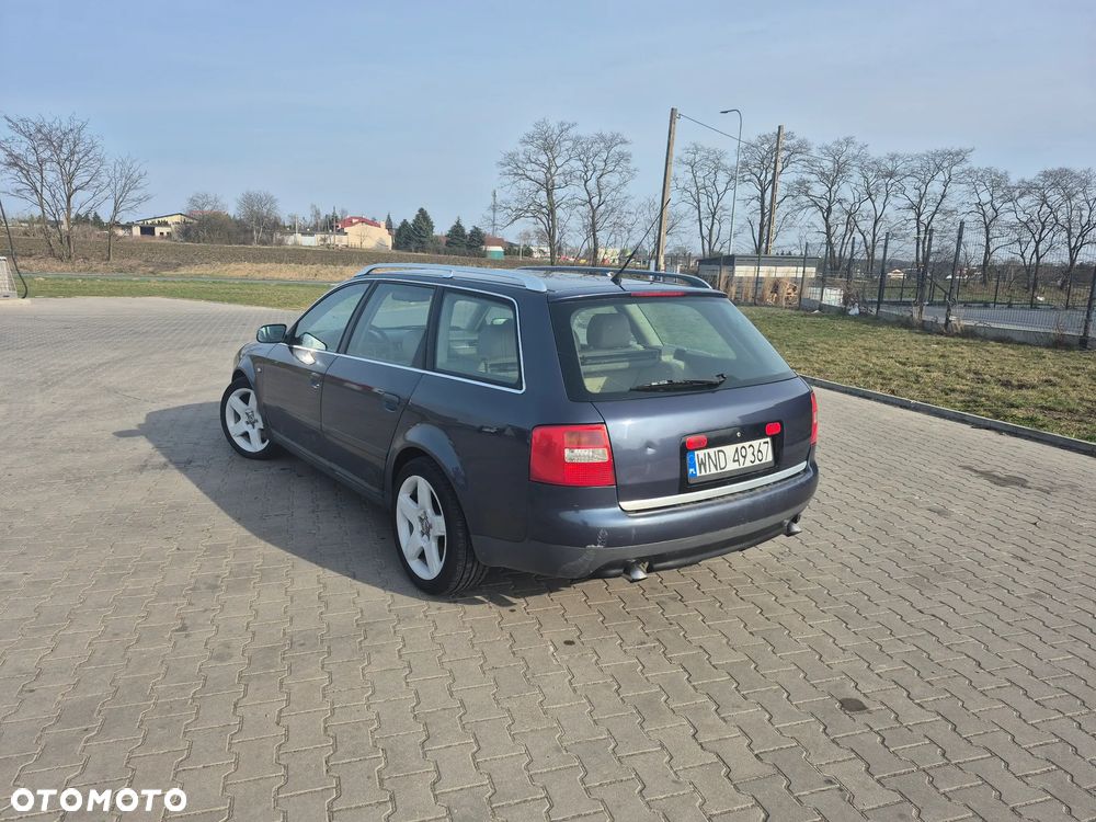 Audi A6 Avant 2.4 quattro - 3