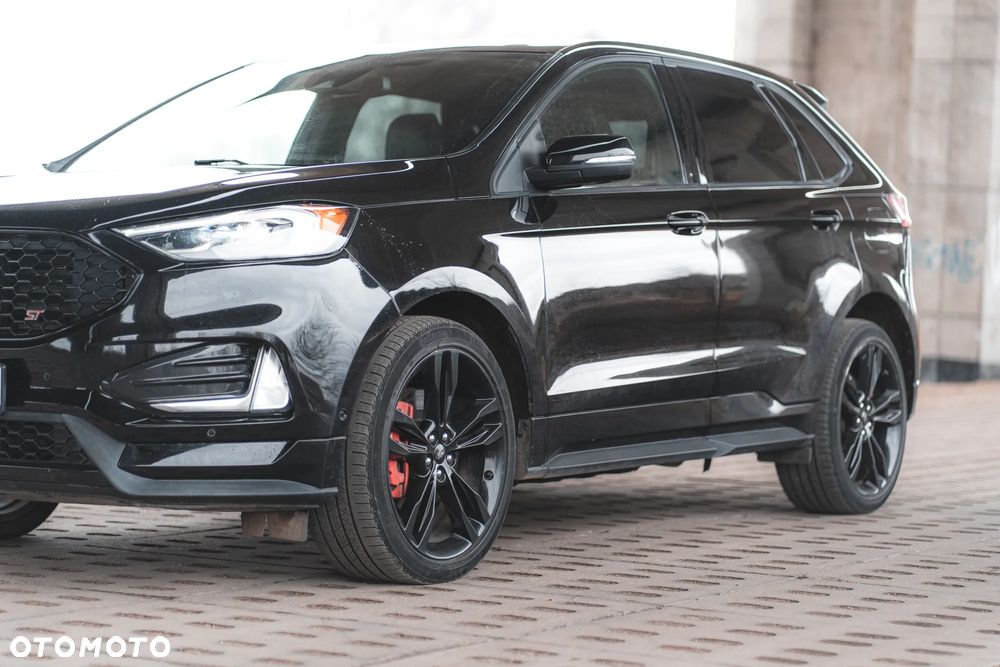 Ford Edge - 3