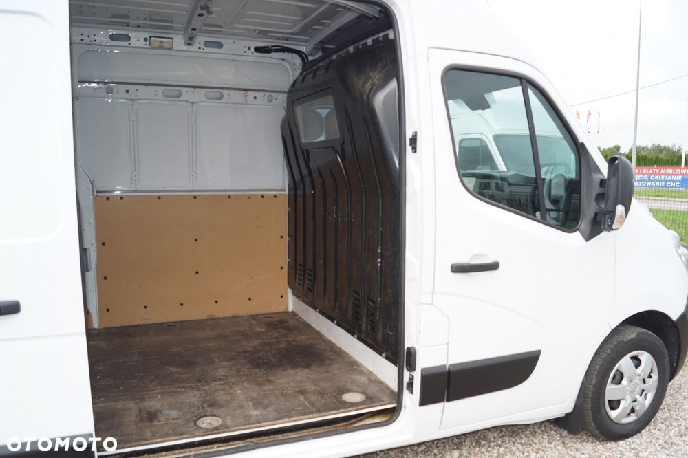 Renault Master - 18