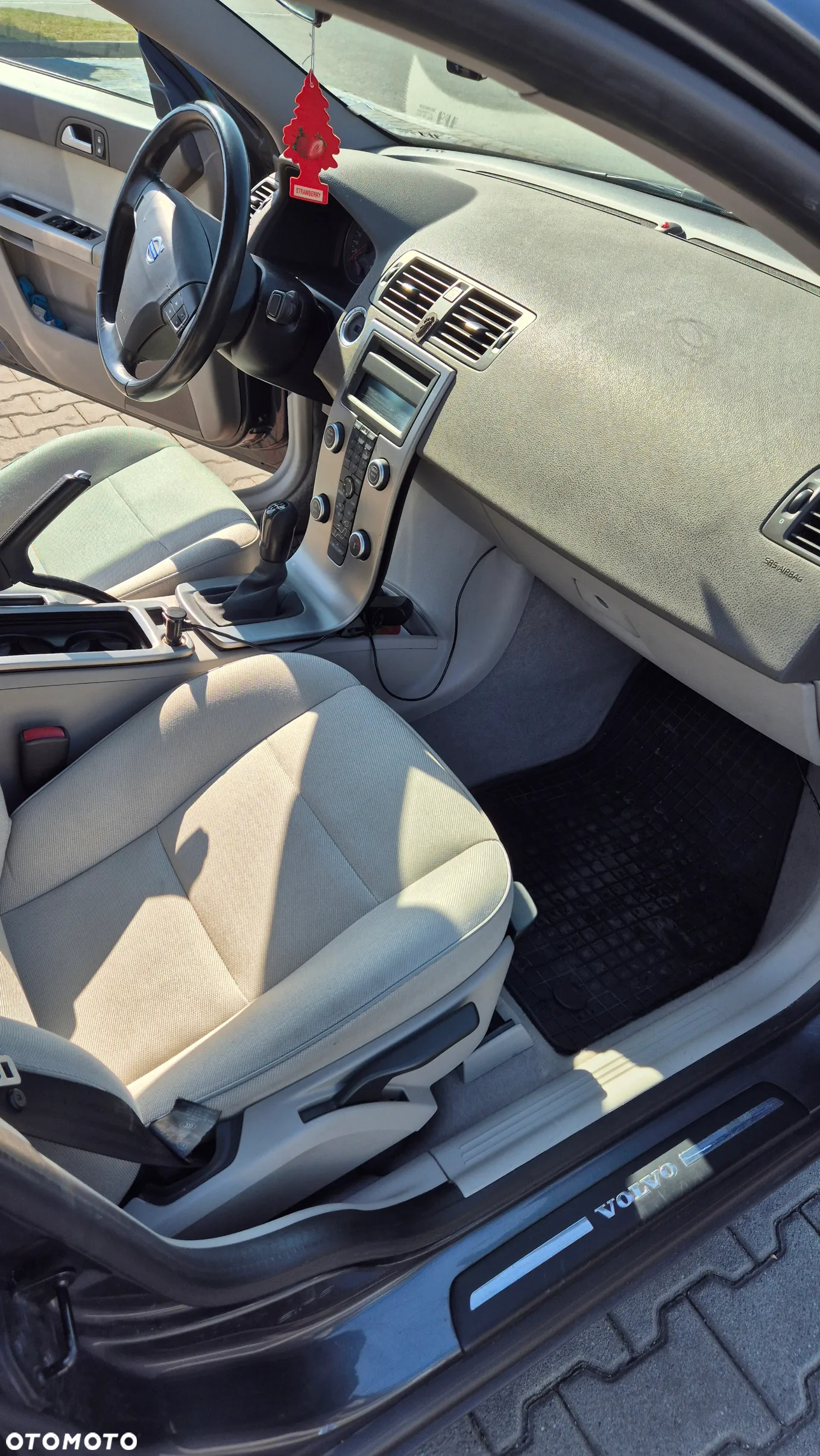 Volvo S40 1.6 Momentum - 7
