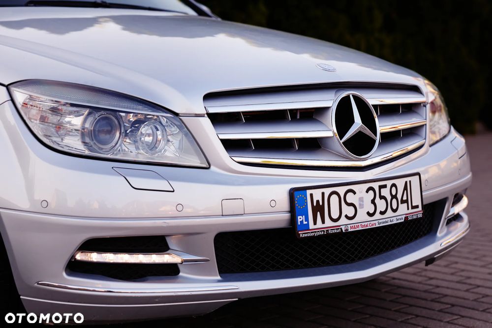 Mercedes-Benz Klasa C 220 CDI 7G-TRONIC Avantgarde Edition - 11