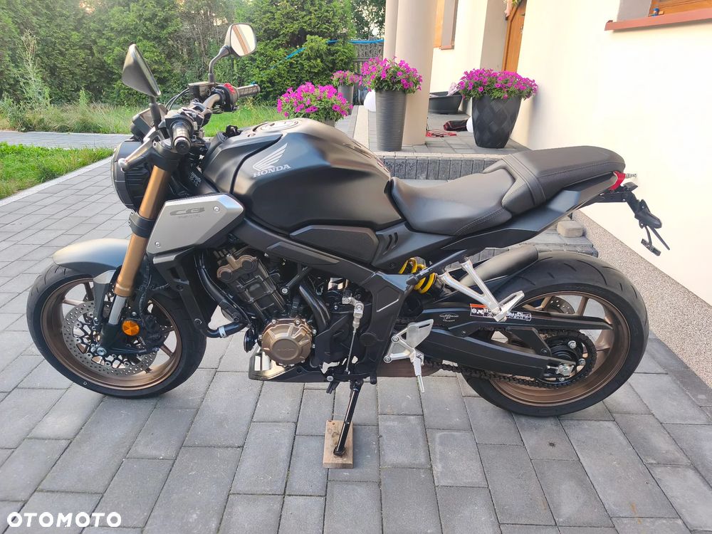 Honda CB - 7