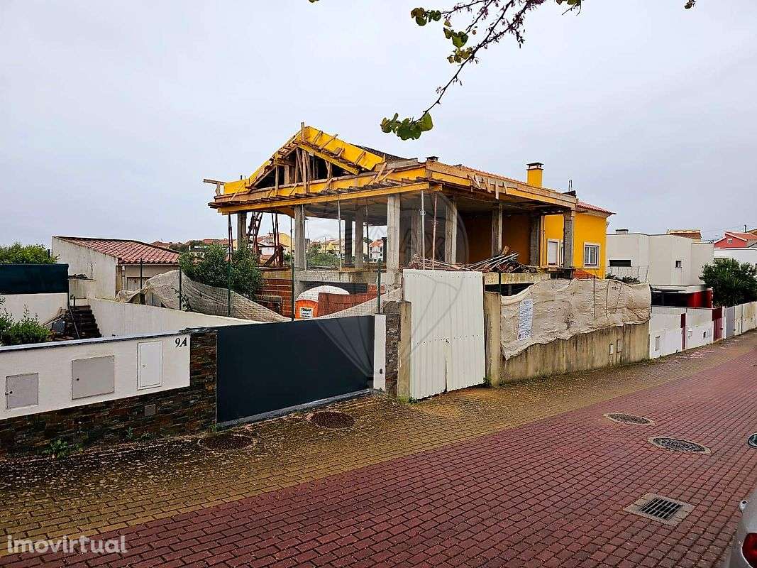 Moradia T4 para venda - Grande imagem: 4/9