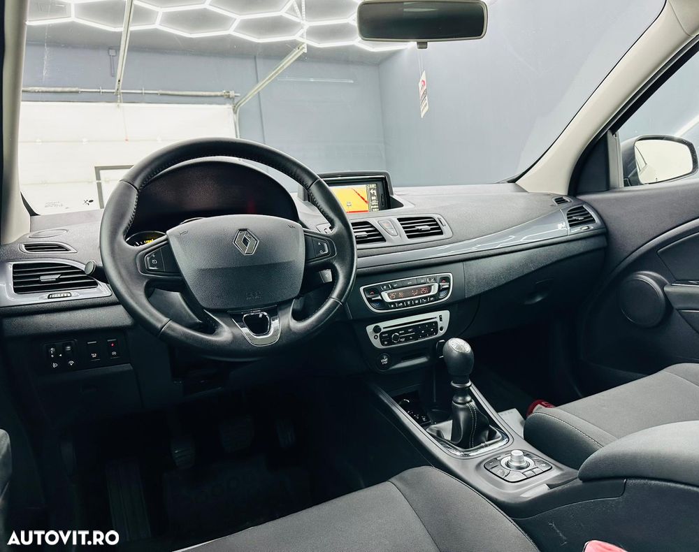 Renault Megane dCi 110 FAP LIMITED - 19