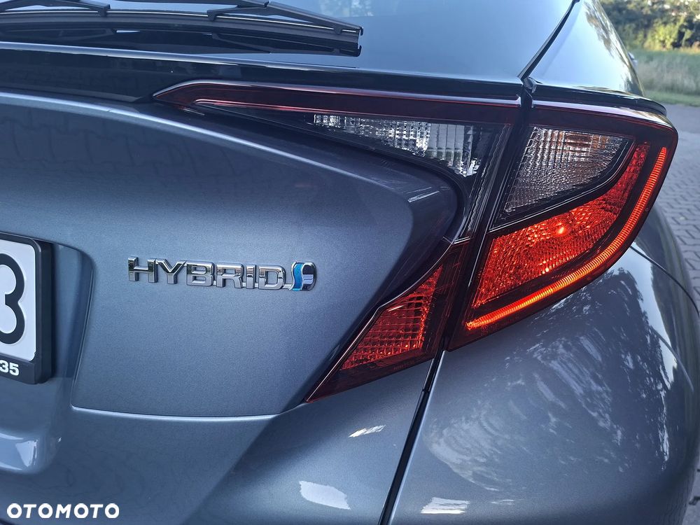 Toyota C-HR - 32