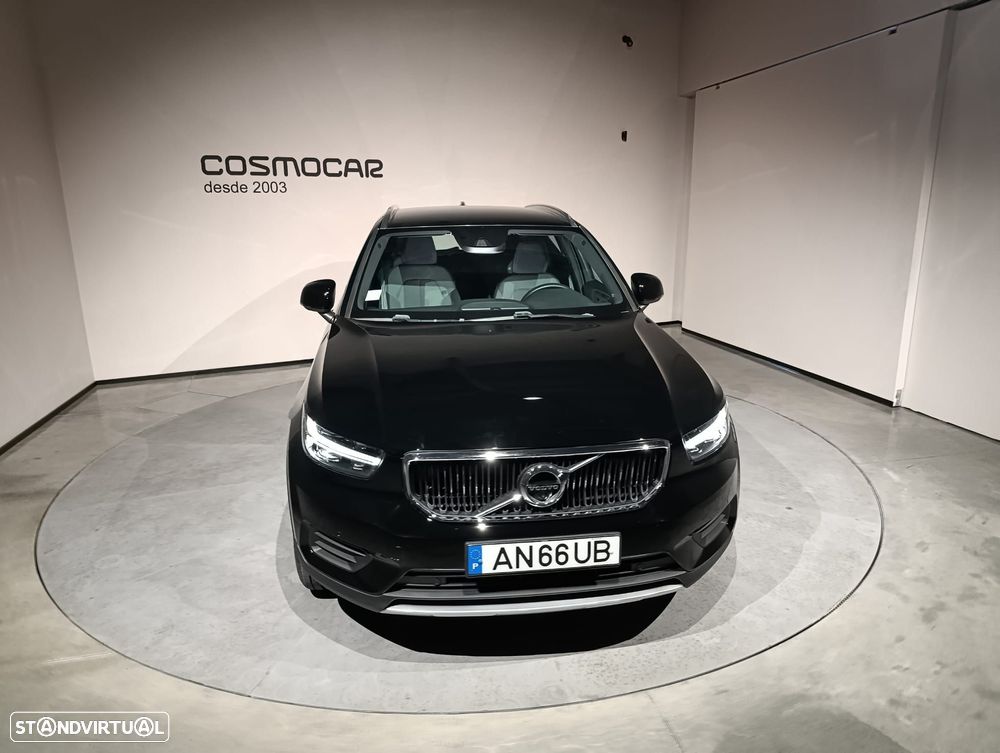 Volvo XC 40 1.5 T2 Momentum Geartronic - 10