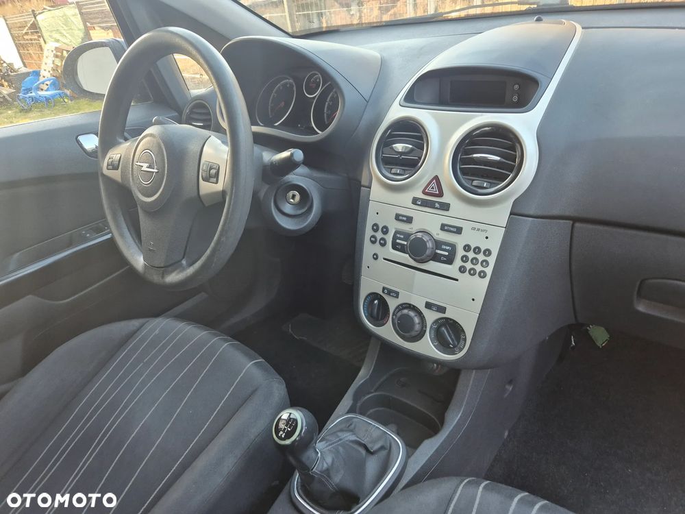 Opel Corsa 1.2 16V Easytronic Cosmo - 10