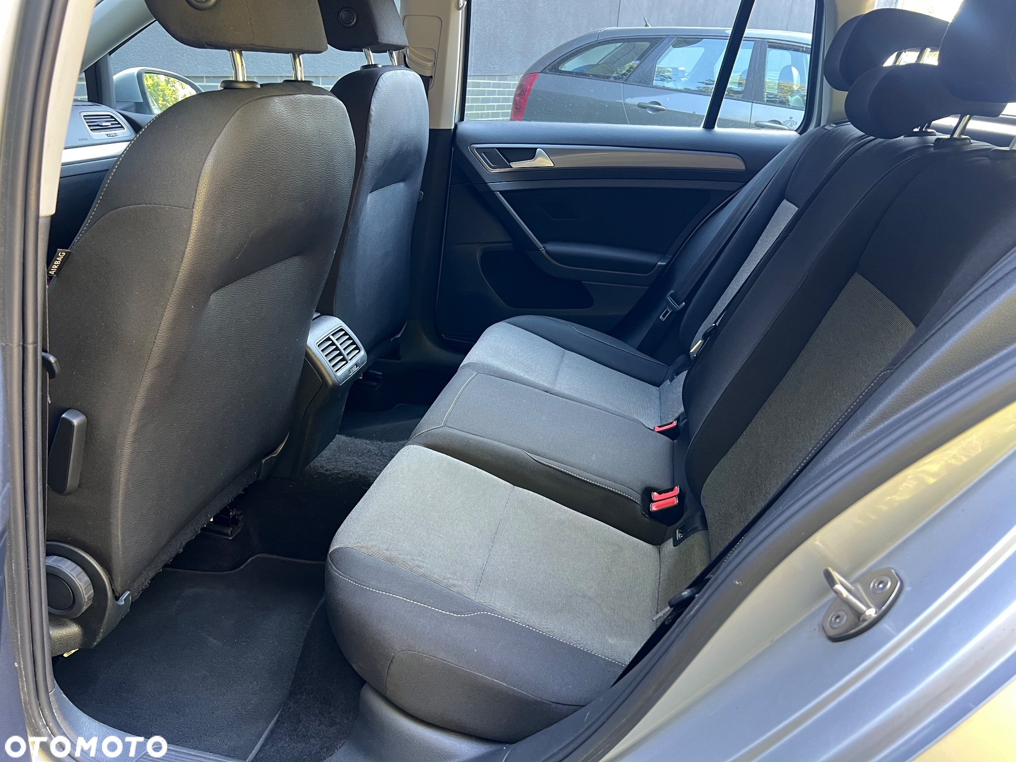 Volkswagen Golf 1.6 BlueTDI Comfortline - 30