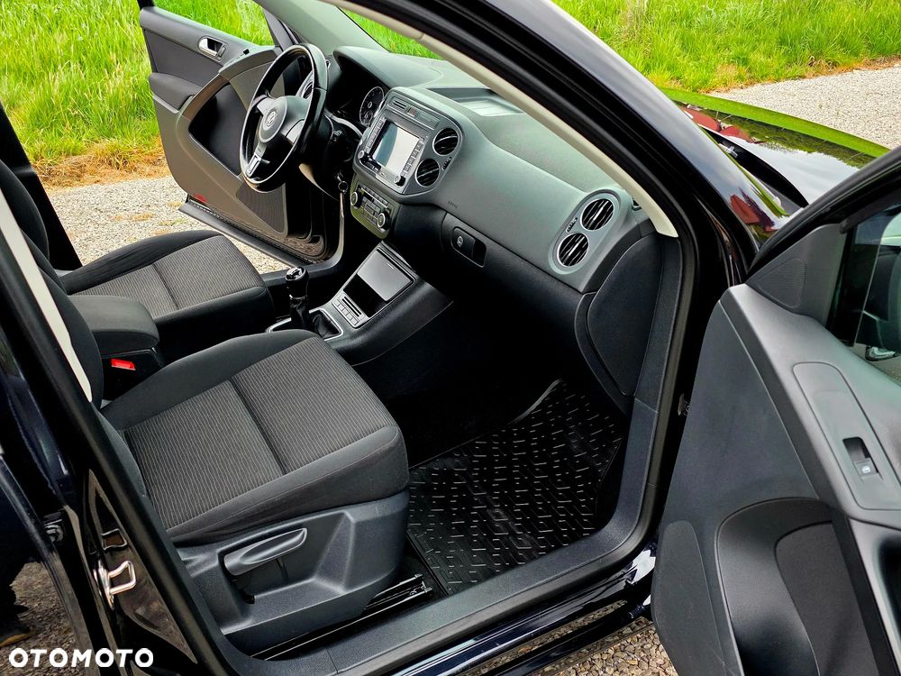 Volkswagen Tiguan 2.0 TDI SCR BlueMotion Technology Exclusive - 14
