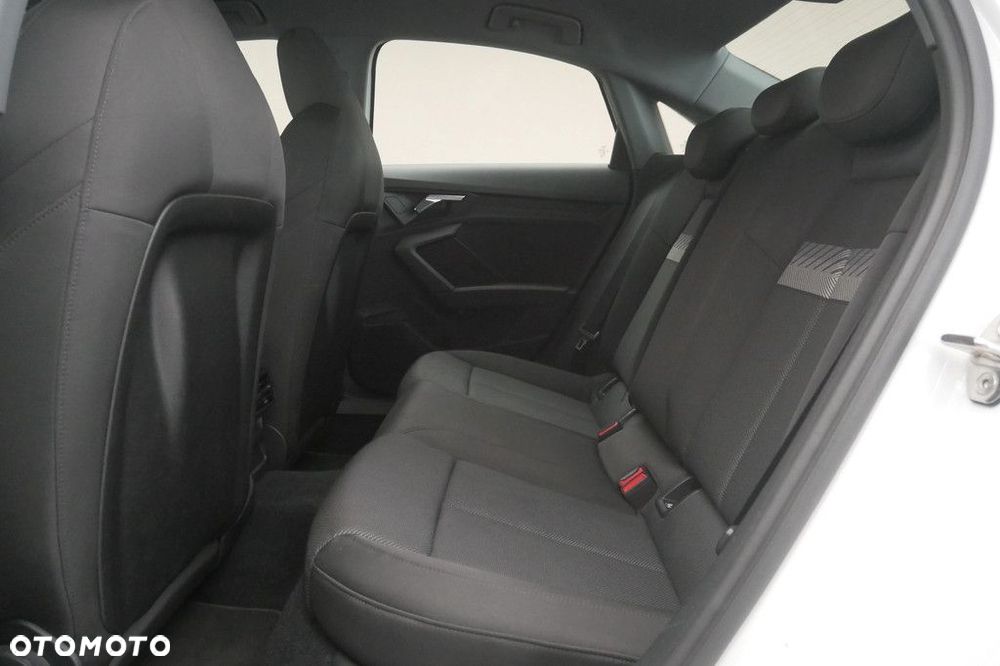 Audi A3 Sportback 2.0 TDI S tronic - 15