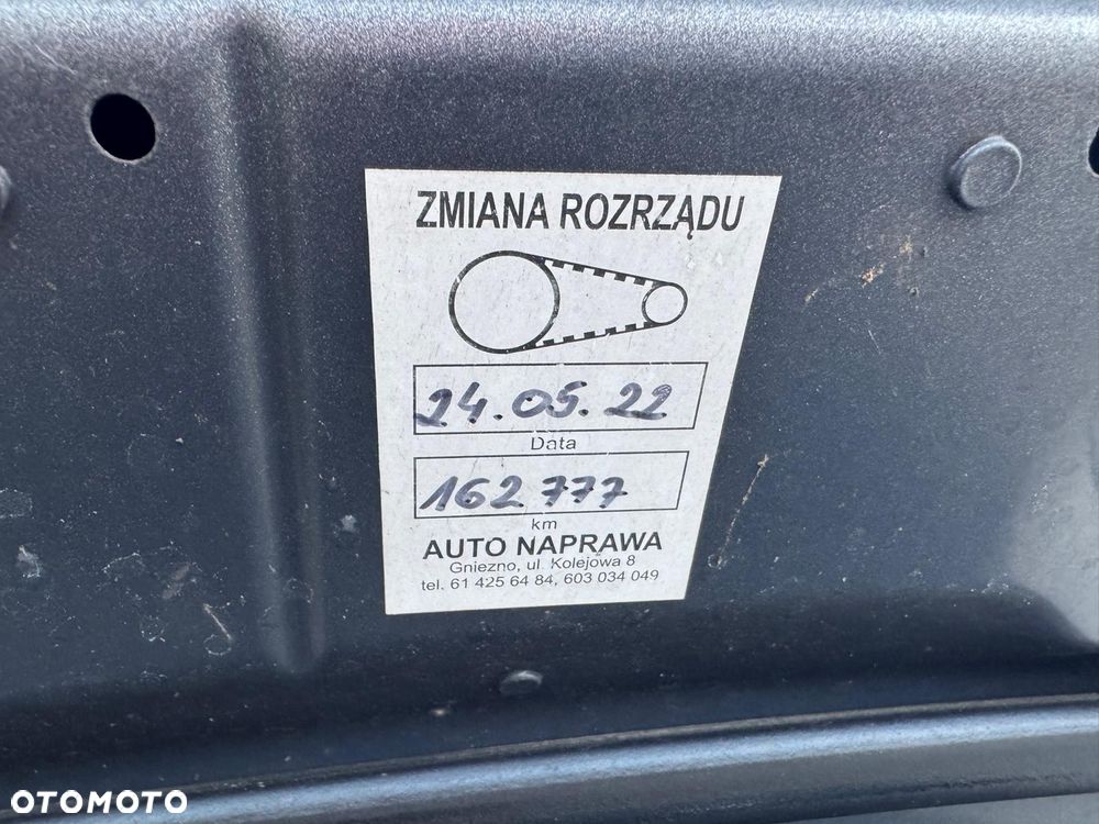 Volkswagen Golf Sportsvan - 31