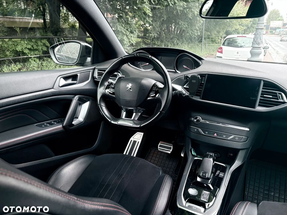 Peugeot 308 1.2 PureTech GPF GT Pack S&S EAT8 - 16